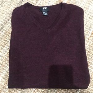 H&M  merino burgundy long sleeve sweater.